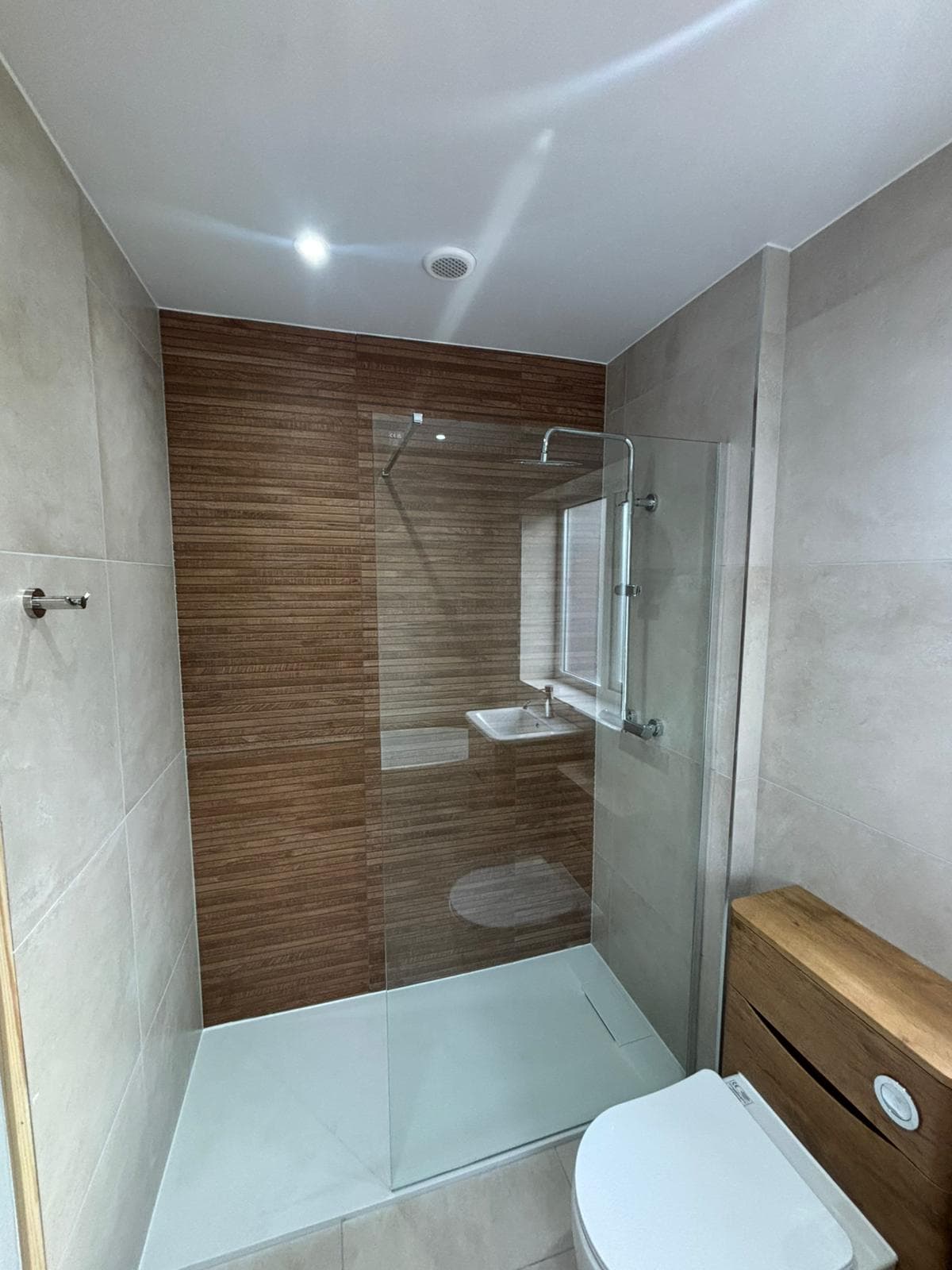 Photo from a completed bathroom installation by Gateshead Bathrooms